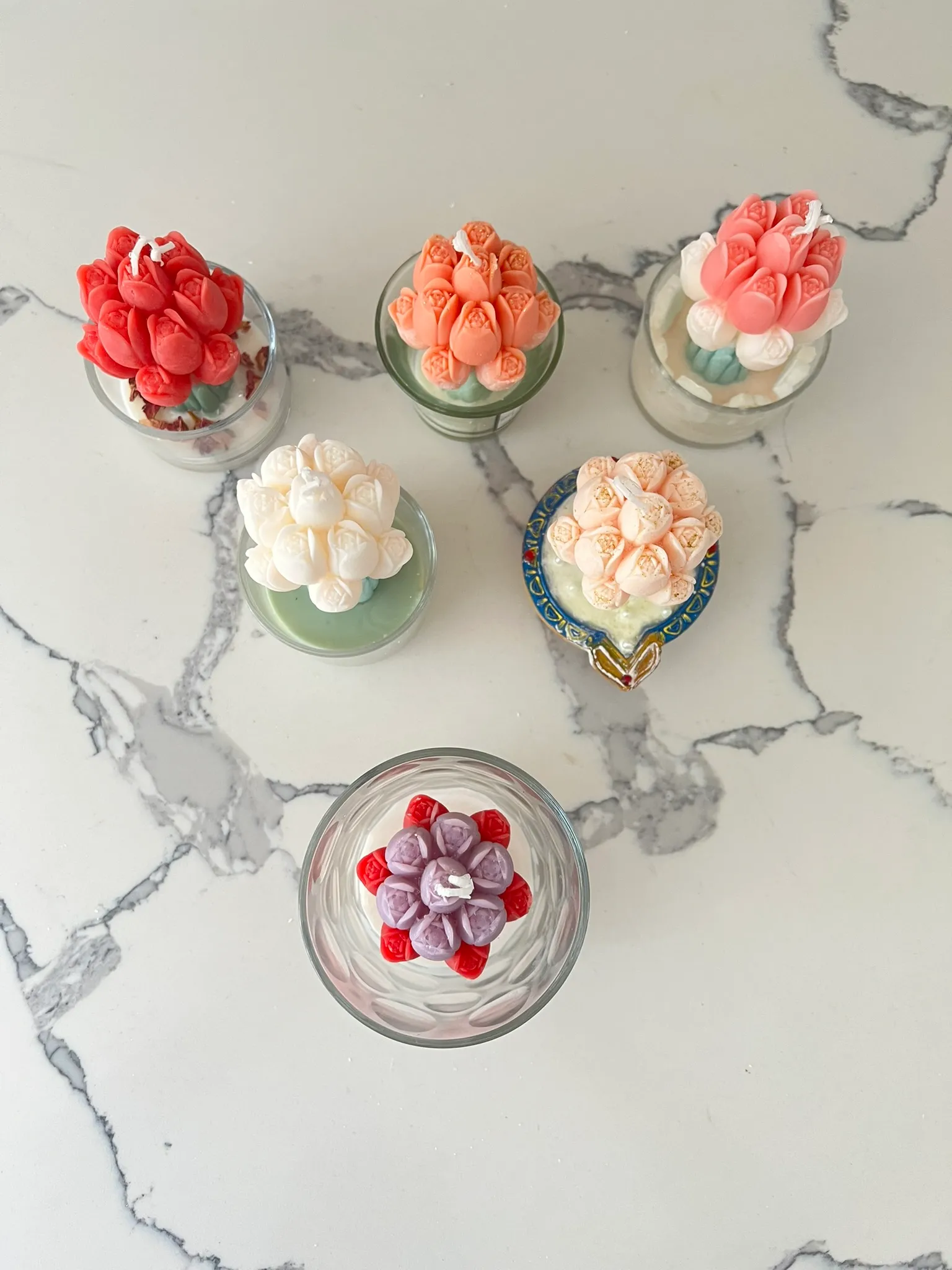 Tulip Bouquet Candle — view 4